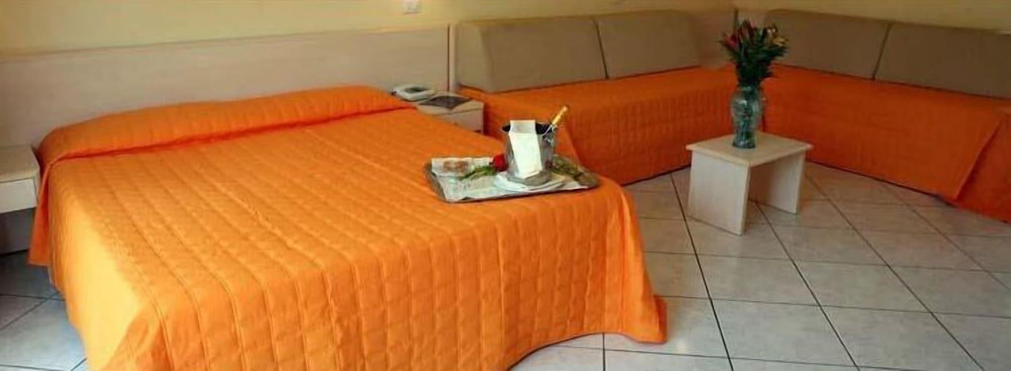King'S House Hotel Resort Mascali Dış mekan fotoğraf